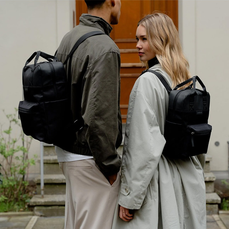 Brand Debut: Kapten & Son